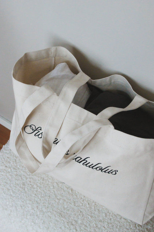 KANVASKOTT SKRIPTFONDIGA "SISEMISES RAHULOLUS"